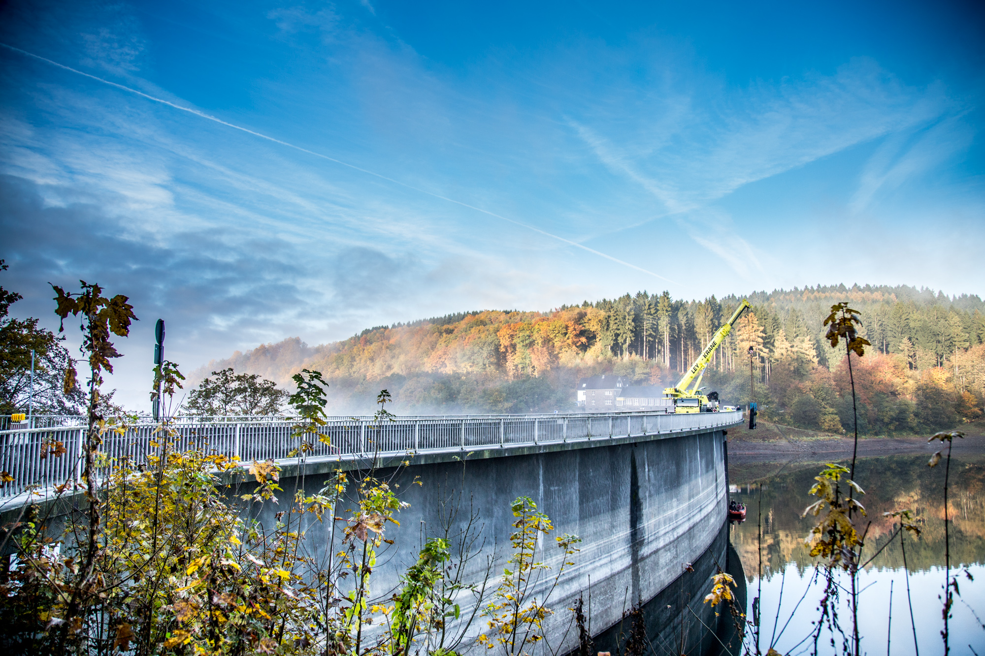 Autokran Aggertalsperre Bergneustadt Einsatz